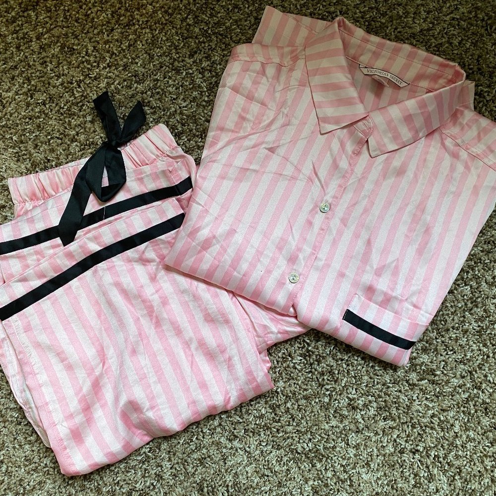 Victoria's Secret Signature Stripe PJ Set Size L